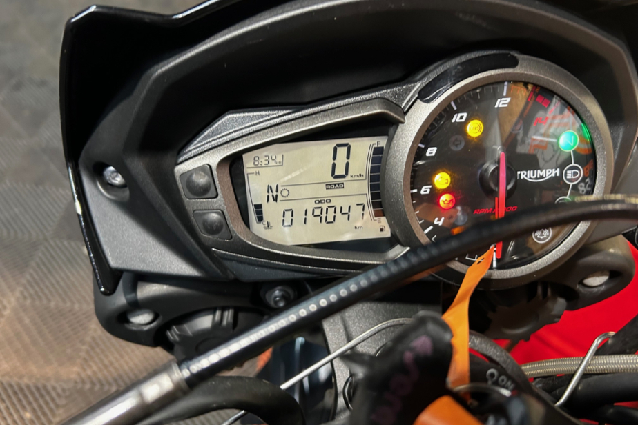 TRIUMPH 660 S STREET TRIPLE 2018, Saint-Étienne, Diagnostic Moto Casse