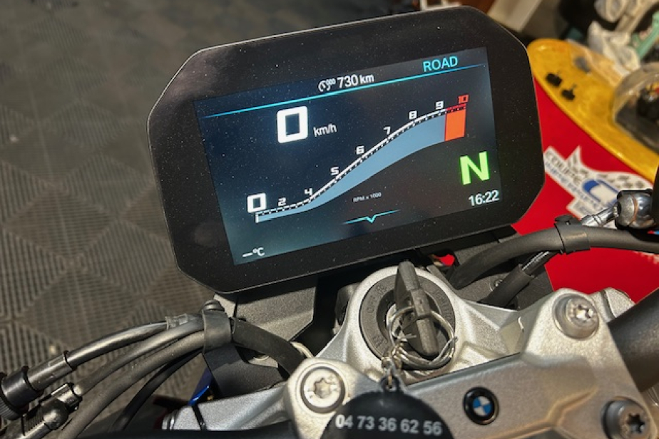 BMW F900R 2025, Saint-Étienne, Diagnostic Moto Casse