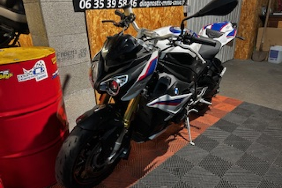 BMW S1000R 2018, Saint-Étienne, Diagnostic Moto Casse