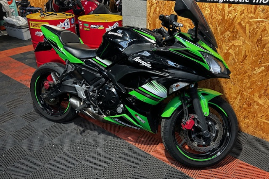 KAWASAKI NINJA 650 ABS 2017, Saint-Étienne, Diagnostic Moto Casse