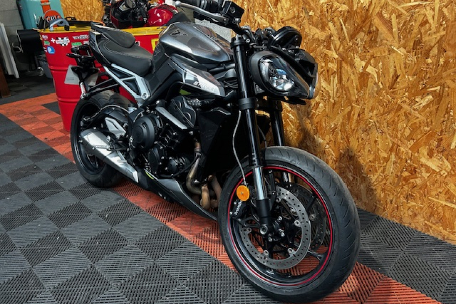 TRIUMPH 765 R 2023, Saint-Étienne, Diagnostic Moto Casse