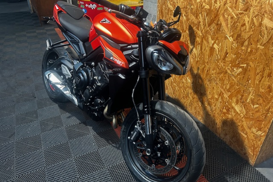 TRIUMPH 765 R 2024, Saint-Étienne, Diagnostic Moto Casse