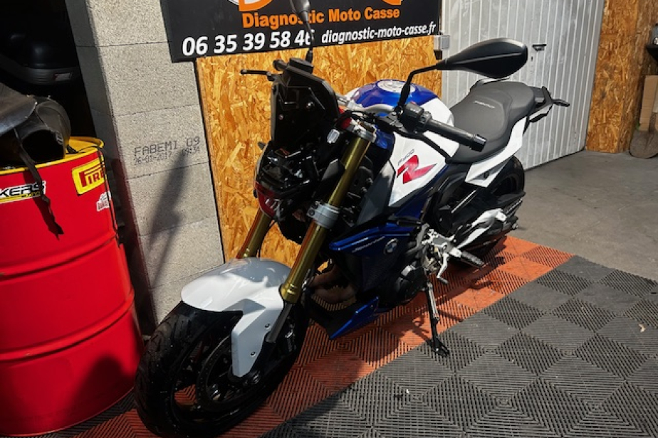 BMW F900R 2023, Saint-Étienne, Diagnostic Moto Casse