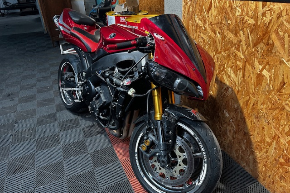 YAMAHA R1 2006, Saint-Étienne, Diagnostic Moto Casse