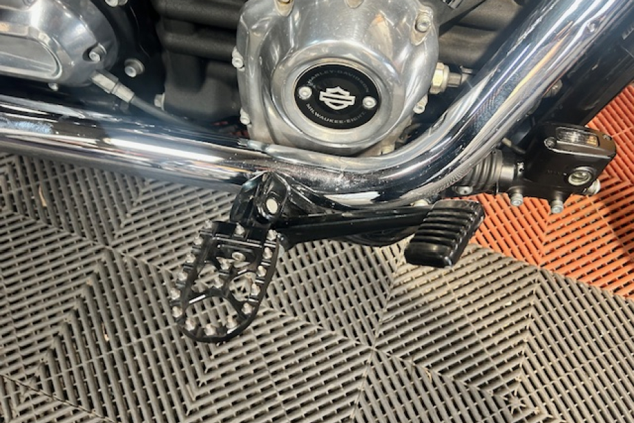 HARLEY SOFTAIL STANDARD 2021, Saint-Étienne, Diagnostic Moto Casse