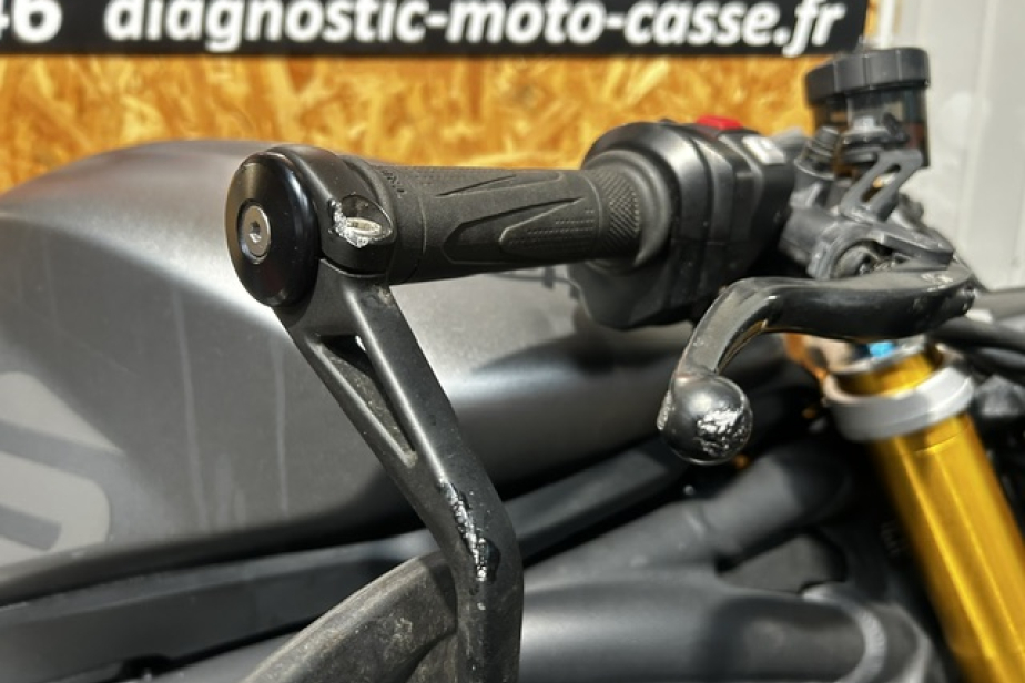 TRIUMPH SPEED TRIPLE 1200 RS 2021, Saint-Étienne, Diagnostic Moto Casse