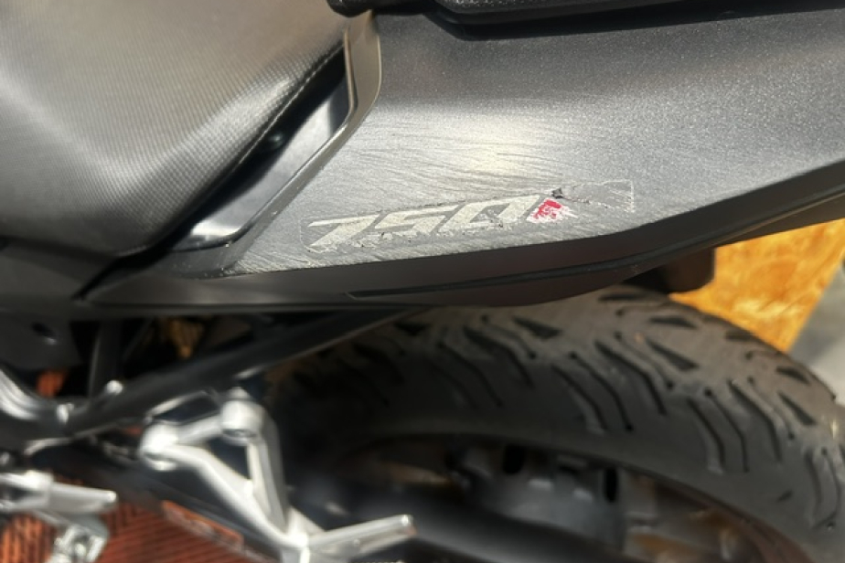 HONDA CB 750 HORNET 2026, Saint-Étienne, Diagnostic Moto Casse