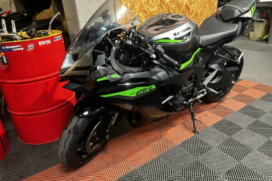 KAWASAKI ZX6R 2024, Saint-Étienne, Diagnostic Moto Casse