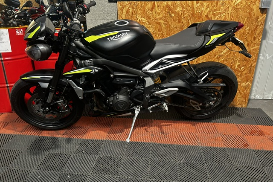 TRIUMPH STREET TRIPLE 765 RS 2021, Saint-Étienne, Diagnostic Moto Casse