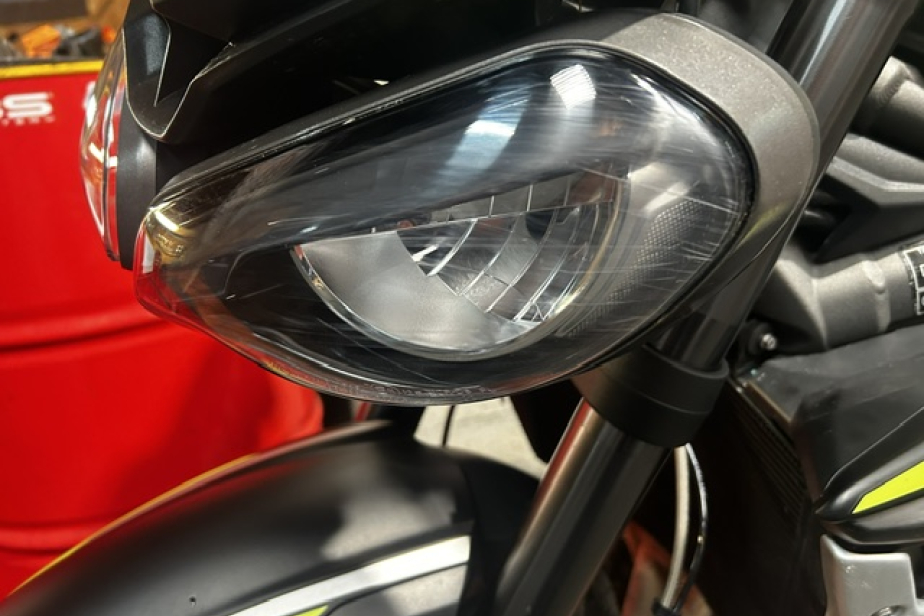 TRIUMPH STREET TRIPLE 765 RS 2021, Saint-Étienne, Diagnostic Moto Casse