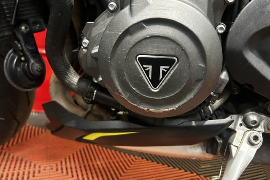 TRIUMPH STREET TRIPLE 765 RS 2021, Saint-Étienne, Diagnostic Moto Casse