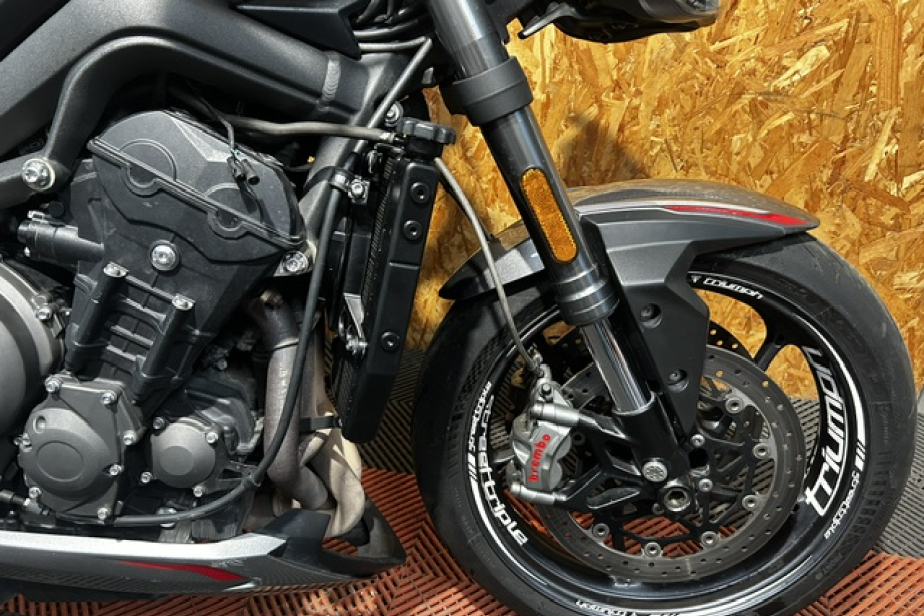TRIUMPH STREET TRIPLE 765 RS 2021, Saint-Étienne, Diagnostic Moto Casse