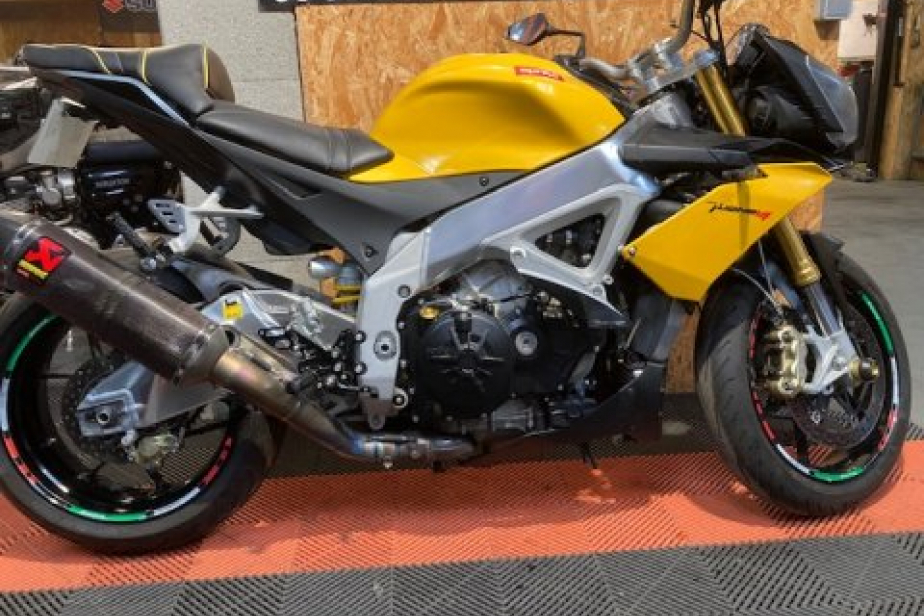 APRILIA 1000 TUONO V4 R 2011, Saint-Étienne, Diagnostic Moto Casse