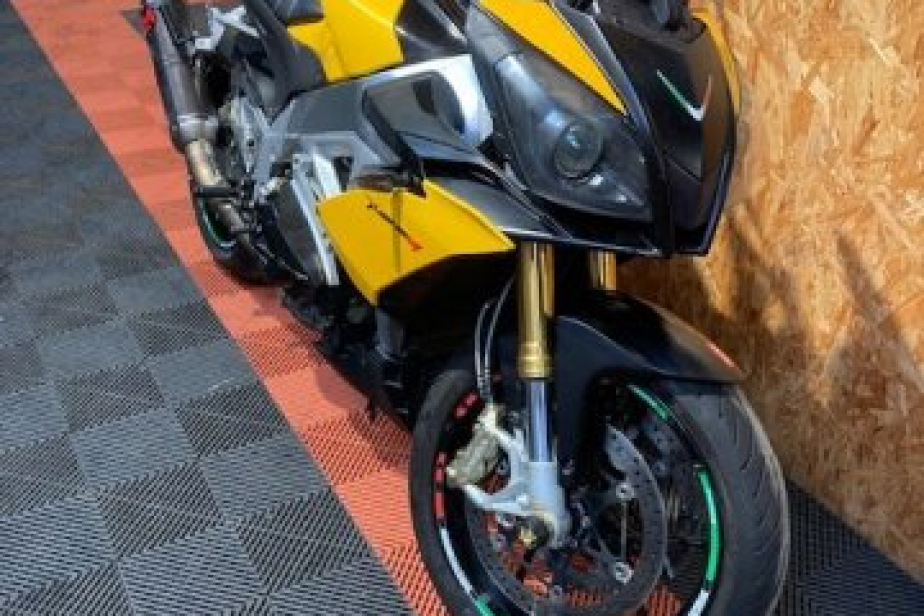 APRILIA 1000 TUONO V4 R 2011, Saint-Étienne, Diagnostic Moto Casse