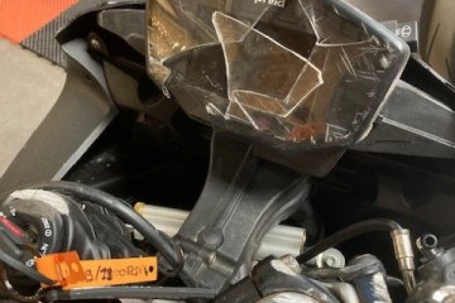 APRILIA 1100 RSV4 RF FACTORY 2019, Saint-Étienne, Diagnostic Moto Casse