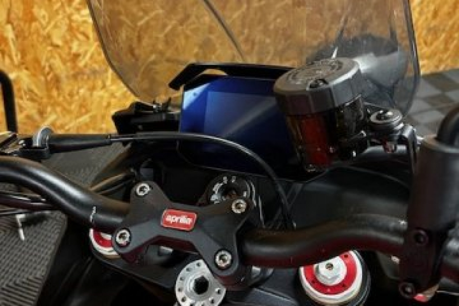 APRILIA 1100 TUONO V4 2023, Saint-Étienne, Diagnostic Moto Casse