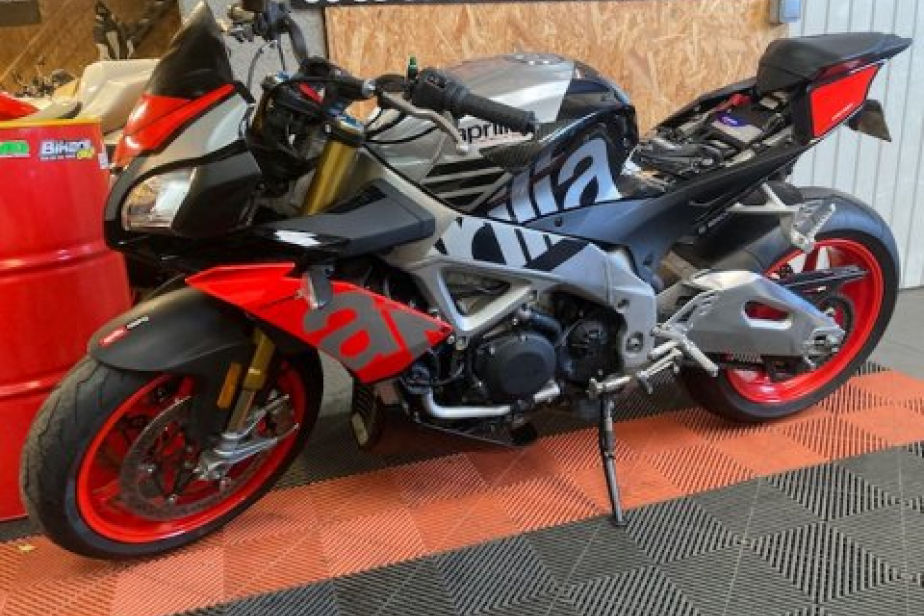 APRILIA 1100 TUONO V4 FACTORY 2018, Saint-Étienne, Diagnostic Moto Casse