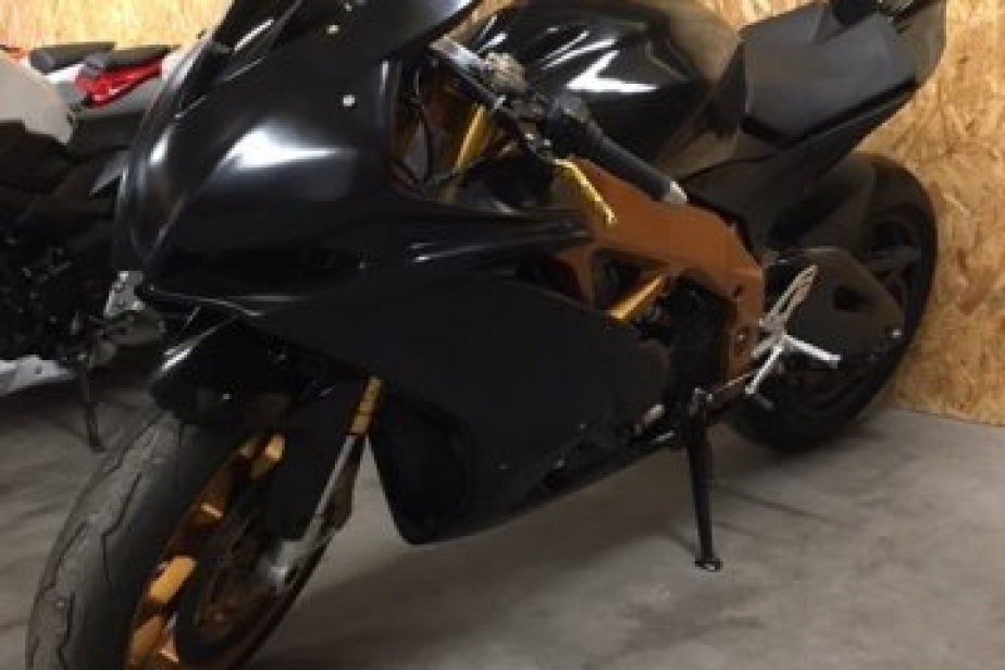 APRILIA RSV4 2012 APRC, Saint-Étienne, Diagnostic Moto Casse