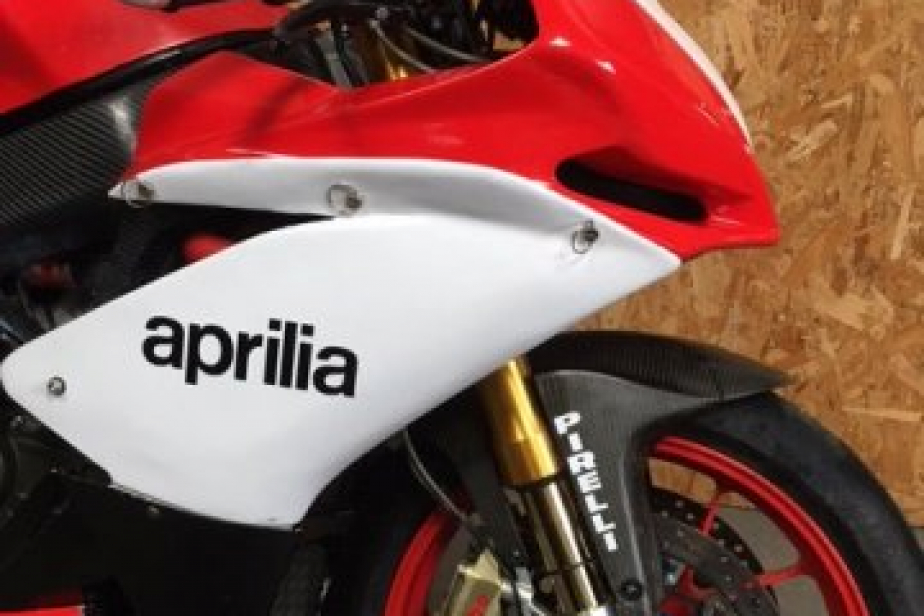 APRILIA RSV4 FACTORY APRC 2011, Saint-Étienne, Diagnostic Moto Casse