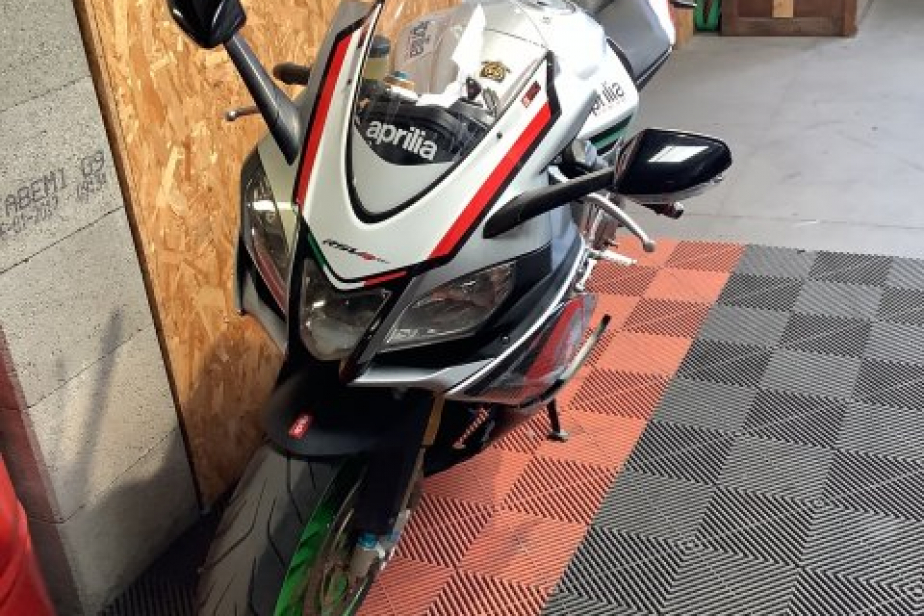 APRILIA RSV4 RF 2016, Saint-Étienne, Diagnostic Moto Casse