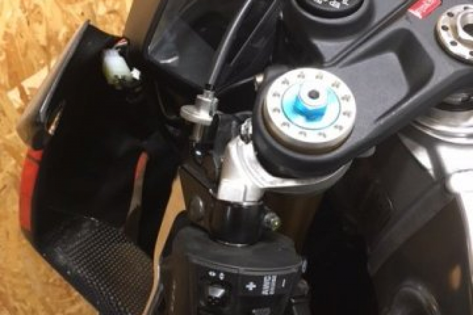 APRILIA RSV4 RF 2017, Saint-Étienne, Diagnostic Moto Casse