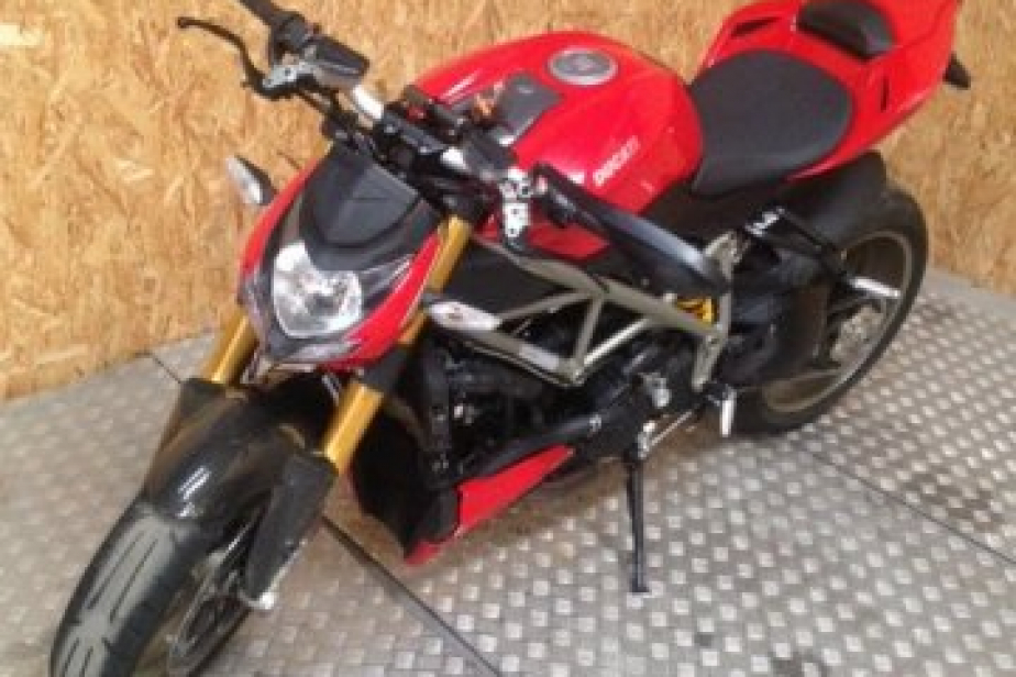 DUCATI 1098 street fighter, Saint-Étienne, Diagnostic Moto Casse