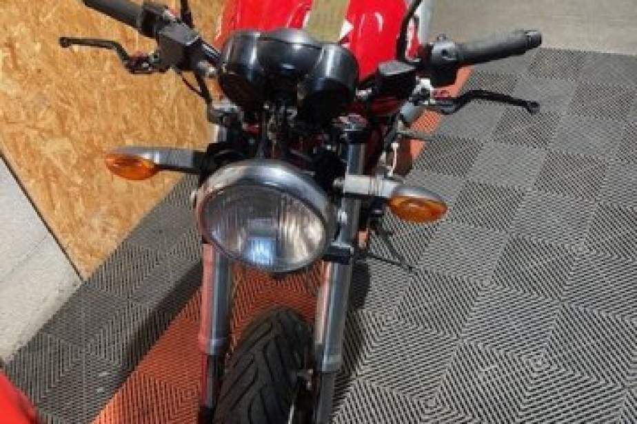 DUCATI 695 MONSTER, Saint-Étienne, Diagnostic Moto Casse
