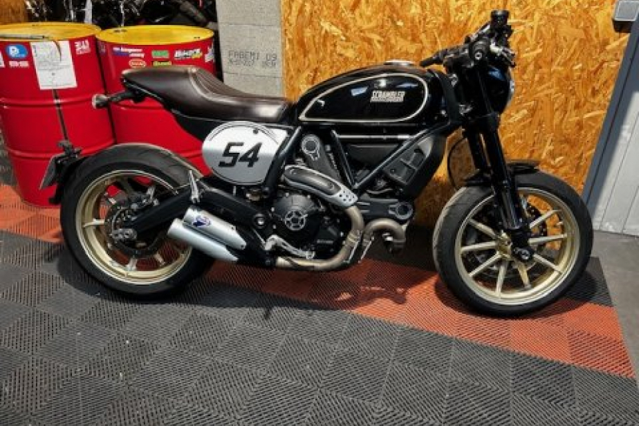 DUCATI 800 SCRAMBLER CAFE RACER 2017, Saint-Étienne, Diagnostic Moto Casse