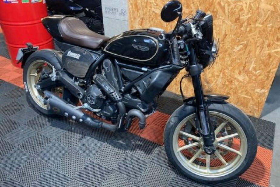 DUCATI 800 SCRAMBLER CAFE RACER, Saint-Étienne, Diagnostic Moto Casse