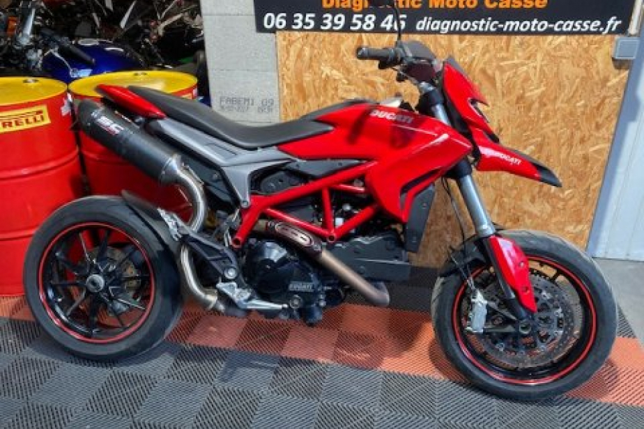DUCATI 821 HYPERMOTARD 2013, Saint-Étienne, Diagnostic Moto Casse