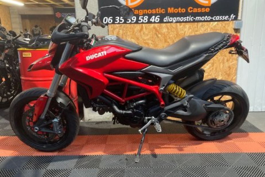 DUCATI 821 HYPERMOTARD 2014, Saint-Étienne, Diagnostic Moto Casse