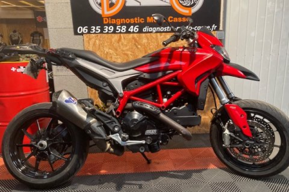 DUCATI 821 HYPERMOTARD 2014, Saint-Étienne, Diagnostic Moto Casse