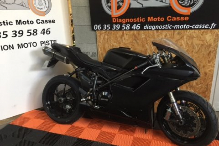 DUCATI 848 EVO 2011, Saint-Étienne, Diagnostic Moto Casse