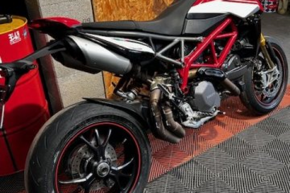 DUCATI 950 SP HYPERMOTARD, Saint-Étienne, Diagnostic Moto Casse