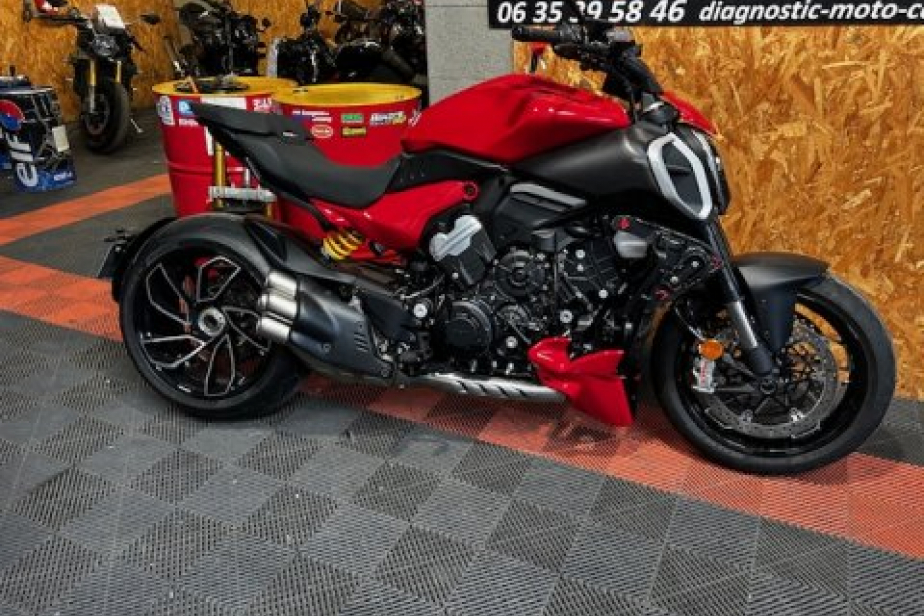 DUCATI DIAVEL 2024, Saint-Étienne, Diagnostic Moto Casse
