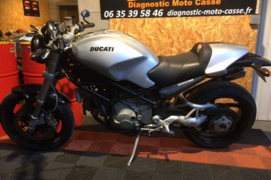 DUCATI MONSTER 1000 S2R, Saint-Étienne, Diagnostic Moto Casse