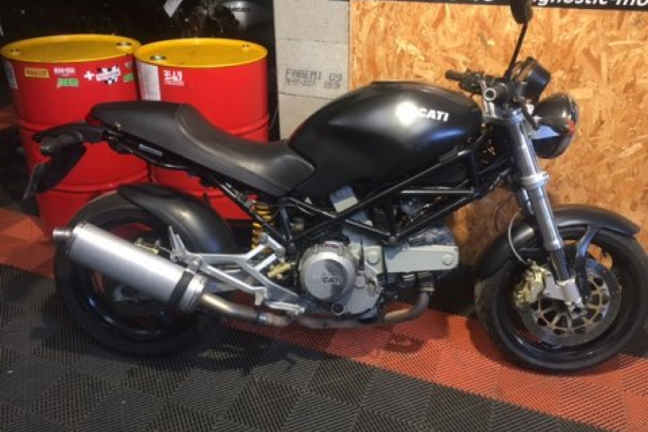 DUCATI MONSTER 620 IE DARK, Saint-Étienne, Diagnostic Moto Casse