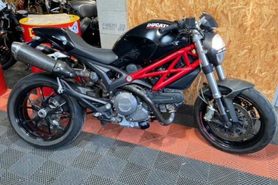 DUCATI MONSTER 796 2012, Saint-Étienne, Diagnostic Moto Casse