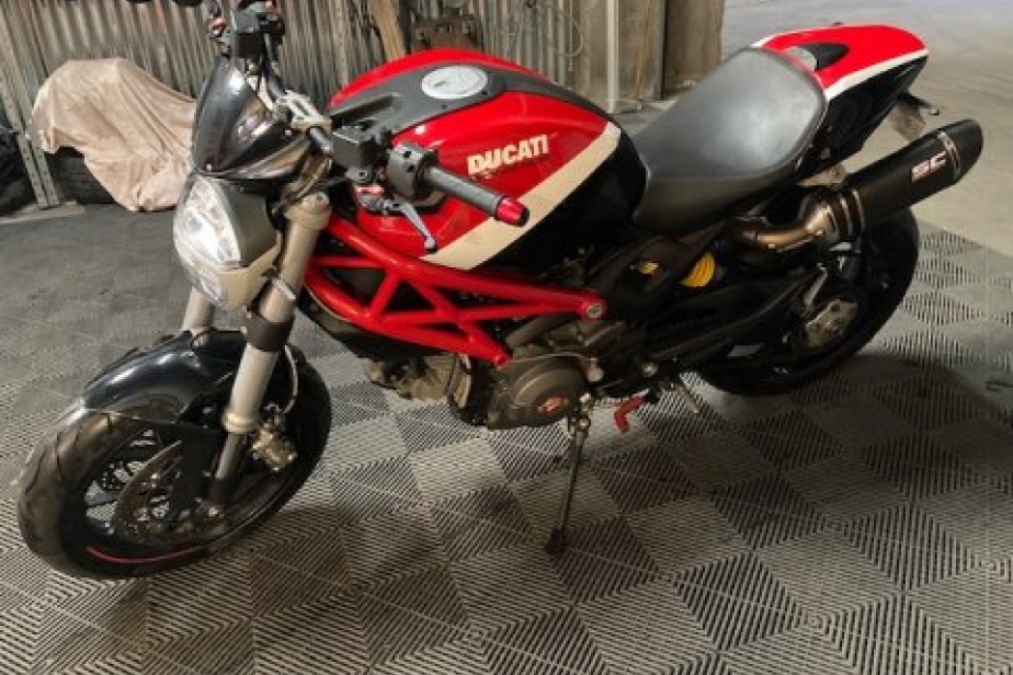 DUCATI MONSTER 796 2014 ABS, Saint-Étienne, Diagnostic Moto Casse