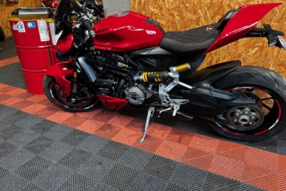 DUCATI STREETFIGHTER V2 2022, Saint-Étienne, Diagnostic Moto Casse