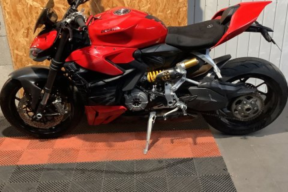 DUCATI STREETFIGHTER V2 2022, Saint-Étienne, Diagnostic Moto Casse