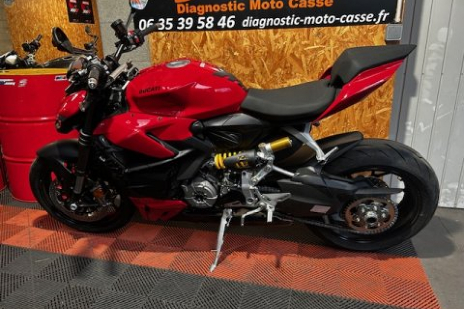 DUCATI STREETFIGHTER V2 2024, Saint-Étienne, Diagnostic Moto Casse