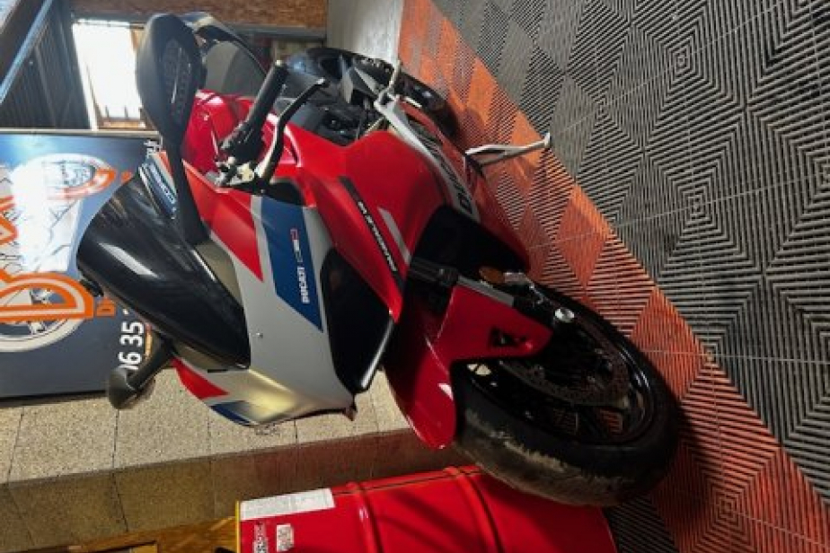 DUCATI V4 PANIGALE 2021, Saint-Étienne, Diagnostic Moto Casse