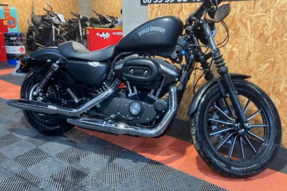 HARLEY DAVIDSON 883 IRON SPORTSTER 2014, Saint-Étienne, Diagnostic Moto Casse