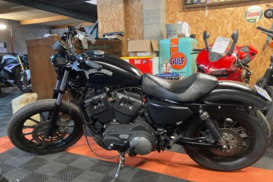 HARLEY DAVIDSON 883 SPORTSTER 2013, Saint-Étienne, Diagnostic Moto Casse