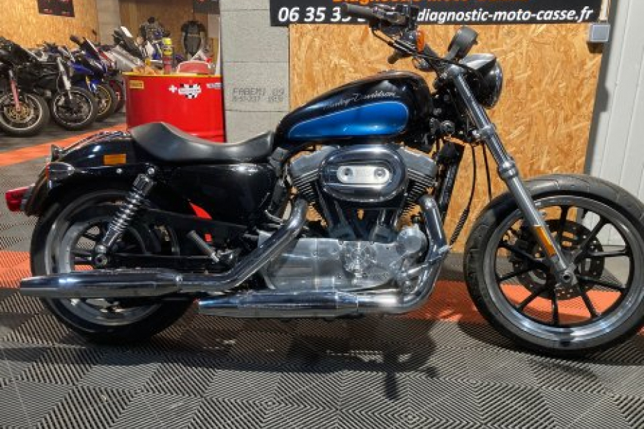 HARLEY DAVIDSON 883 SPORTSTER 2013, Saint-Étienne, Diagnostic Moto Casse