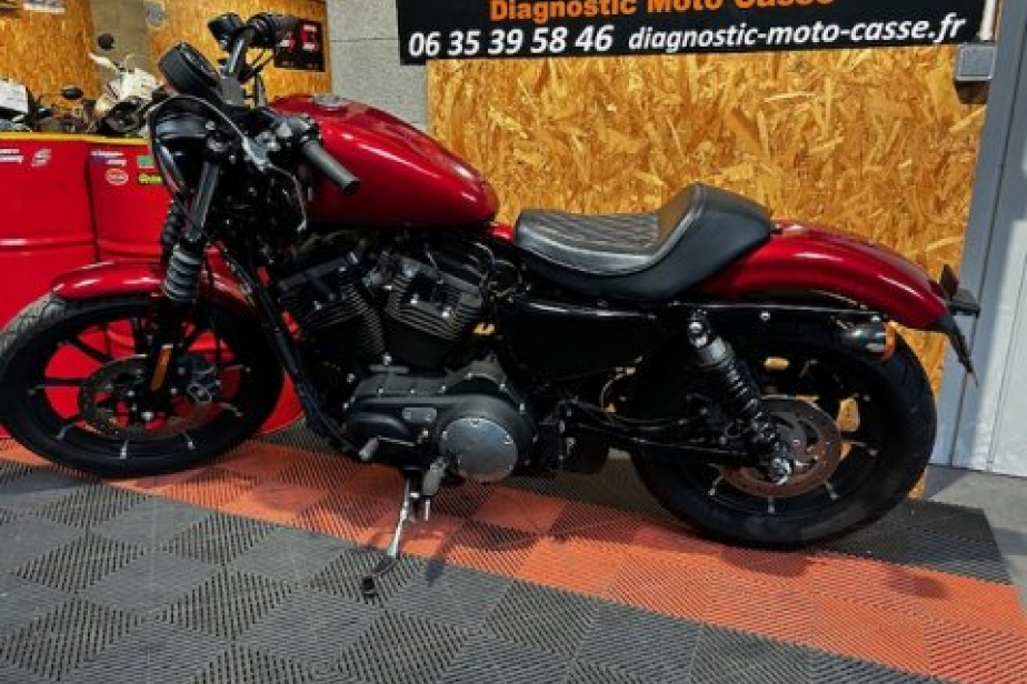 HARLEY SPORSTER 883 IRON 2019, Saint-Étienne, Diagnostic Moto Casse
