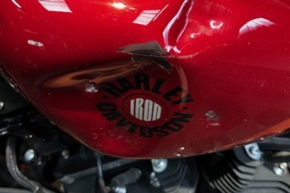 HARLEY SPORSTER 883 IRON 2019, Saint-Étienne, Diagnostic Moto Casse