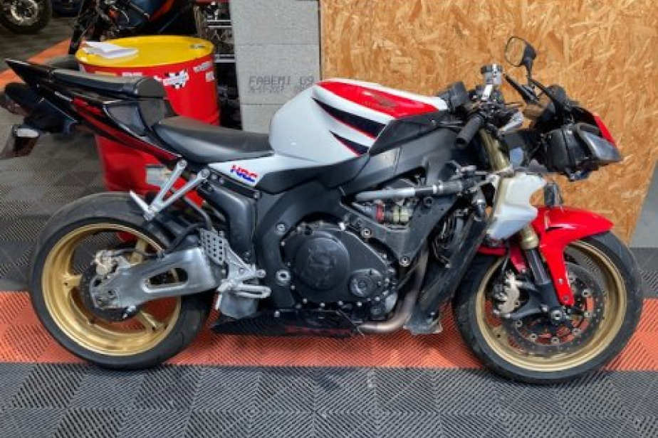 HONDA 1000 CBR 2007, Saint-Étienne, Diagnostic Moto Casse
