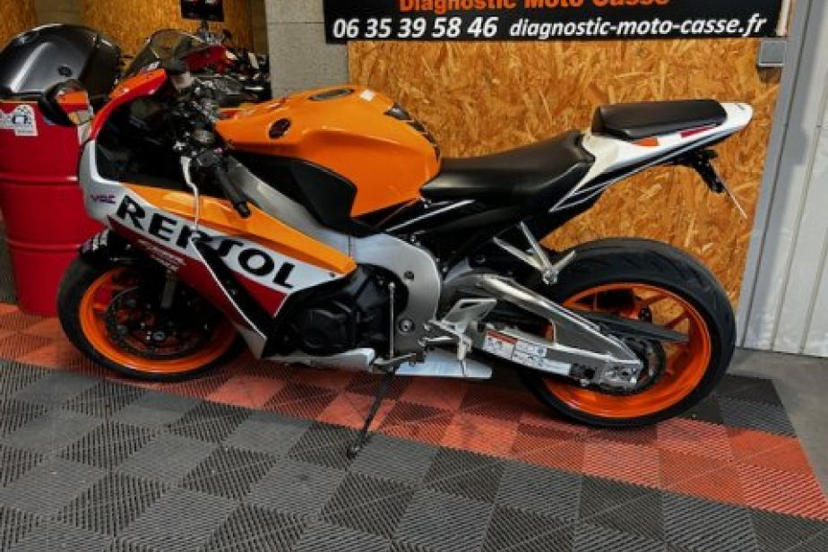 HONDA 1000 CBR REPSOL 2016, Saint-Étienne, Diagnostic Moto Casse